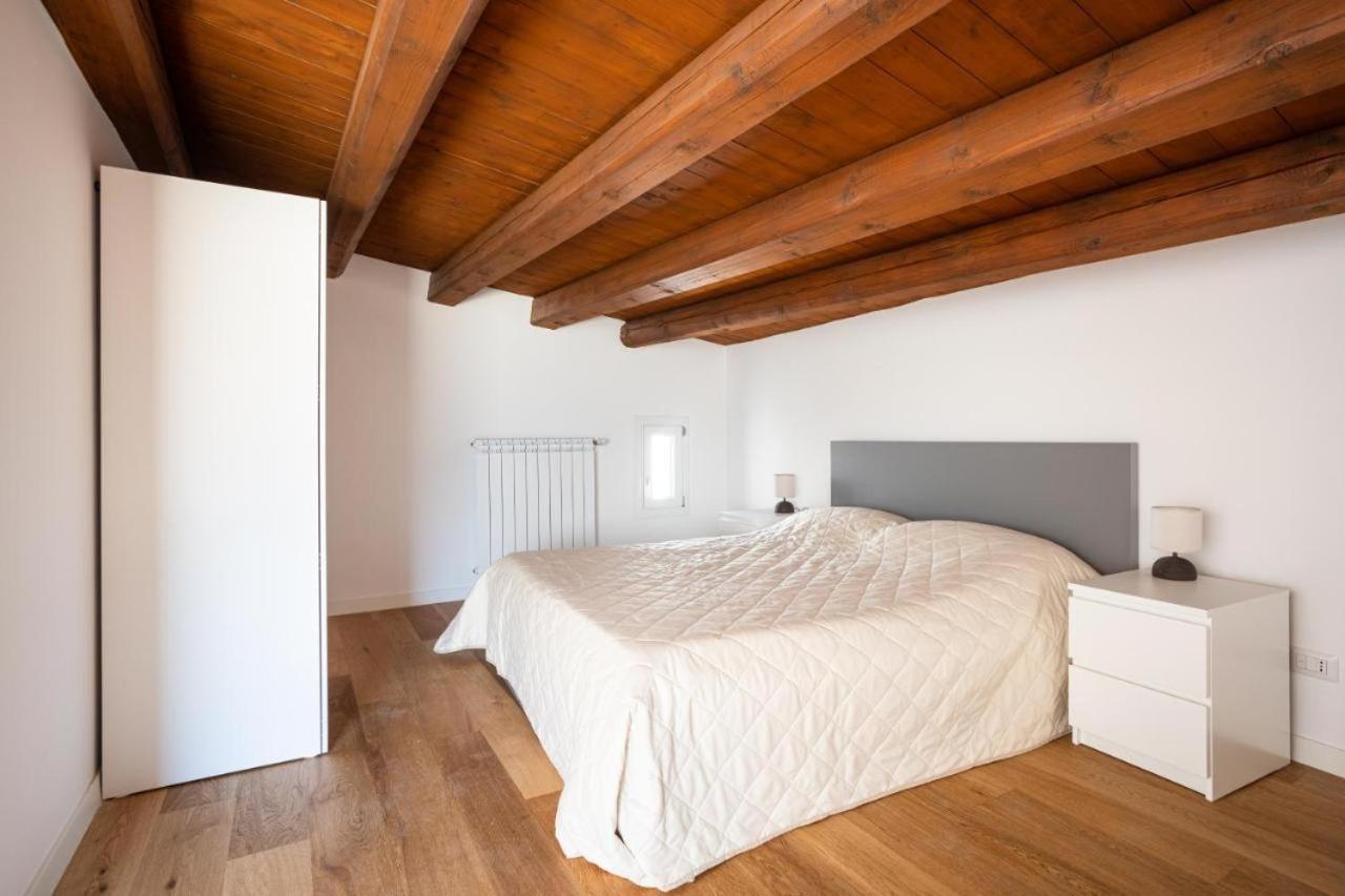 Casa Azzurra - Palazzo Del Buonpastore Palermo Buitenkant foto