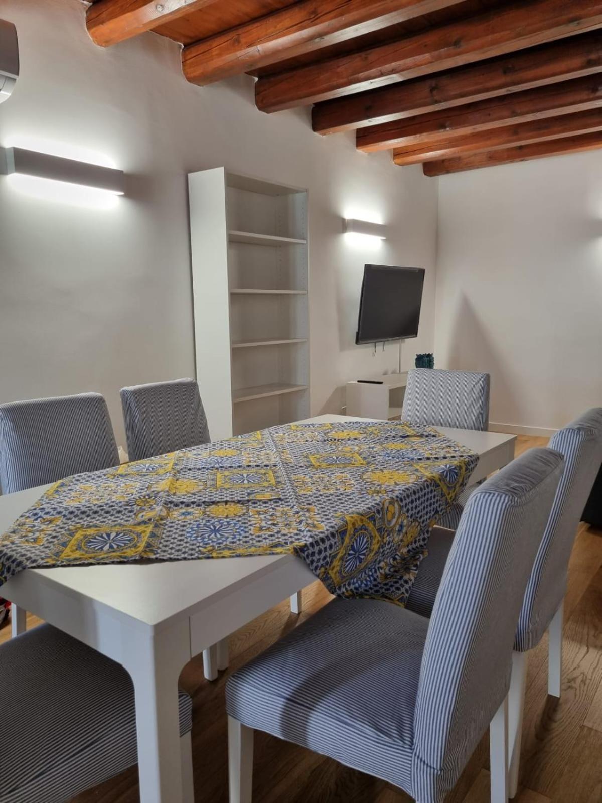 Casa Azzurra - Palazzo Del Buonpastore Palermo Buitenkant foto